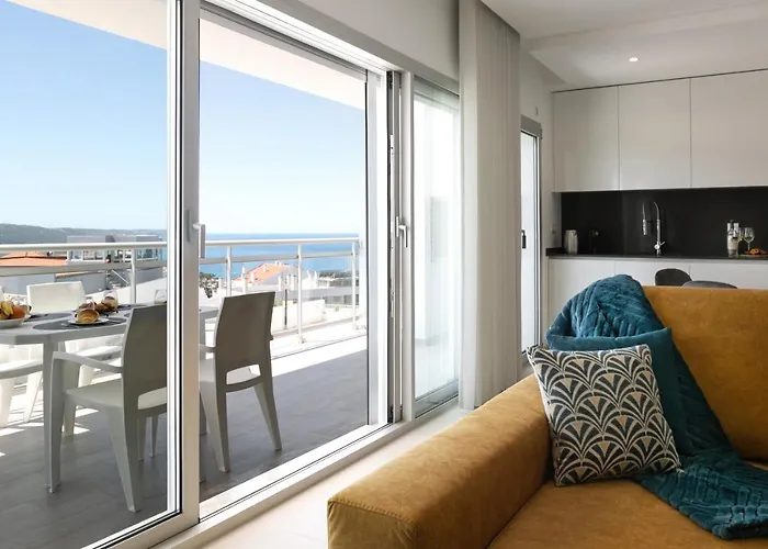 Perola Da * Назаре