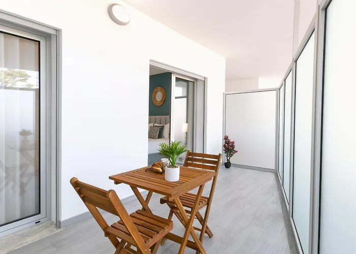 Perola Da * Назаре